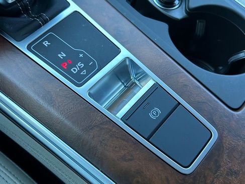 Used 2023 Audi A6 Premium Plus w/ Premium Plus Package image 44