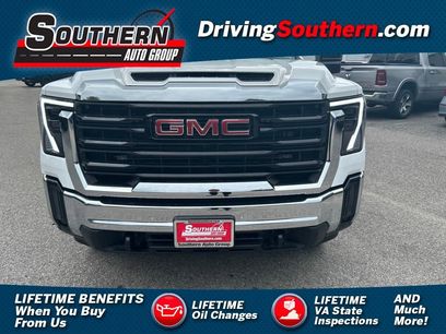 New 2025 GMC Sierra 2500 Pro