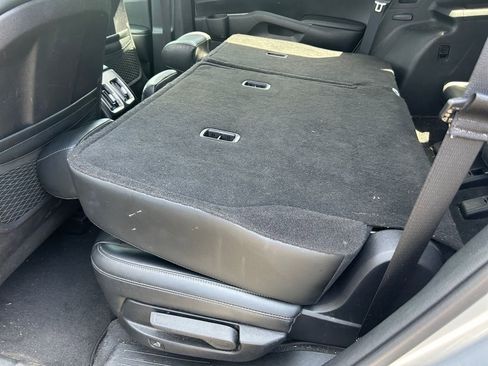 Used 2022 Kia Sorento S FWD image 14