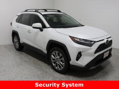 Used 2023 Toyota RAV4 Limited image 4