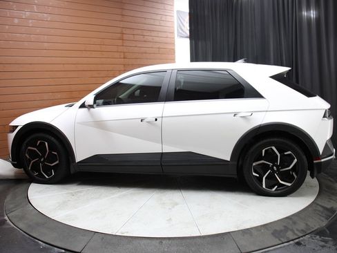 Used 2024 Hyundai Ioniq 5 SEL image 10