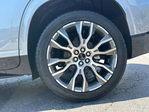 New 2026 GMC Acadia Denali Ultimate FWD image 20