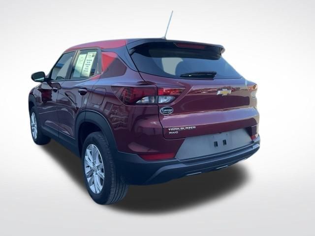 Used 2023 Chevrolet TrailBlazer LS AWD/4WD image 6