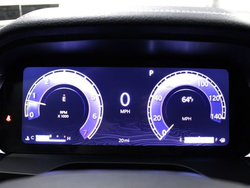 New 2025 Jeep Grand Cherokee Limited w/ Luxury Tech Group II image 10