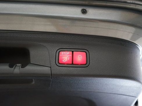 Used 2021 Mercedes-Benz GLE 350 GLE 350 w/ Premium Package image 57