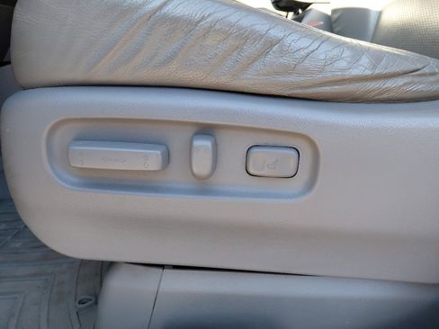 Used 2014 Honda Ridgeline RTL image 17