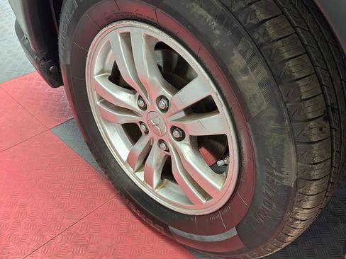 Used 2016 Mitsubishi Outlander ES image 32