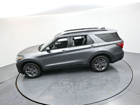 New 2026 Ford Explorer Active w/ Active Comfort Package image 22