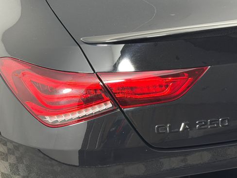 Used 2023 Mercedes-Benz CLA 250 image 25
