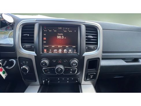 Used 2015 RAM 2500 Big Horn AWD/4WD image 17