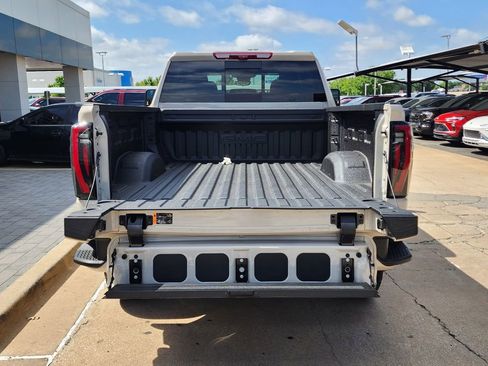 New 2026 GMC Sierra 2500 AT4 w/ AT4 Premium Plus Package AWD/4WD image 53