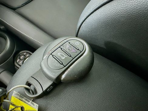Used 2024 MINI Cooper S FWD image 30