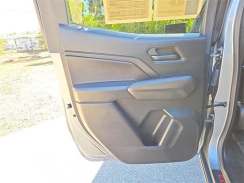 Certified 2024 Chevrolet Colorado Trail Boss image 9
