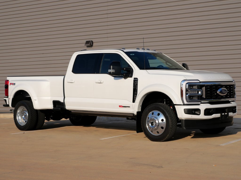 New 2026 Ford F450 Platinum w/ FX4 Off-Road Package AWD/4WD image 1