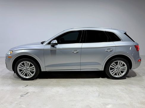 Used 2018 Audi Q5 2.0T Premium Plus w/ Premium Plus Package image 4