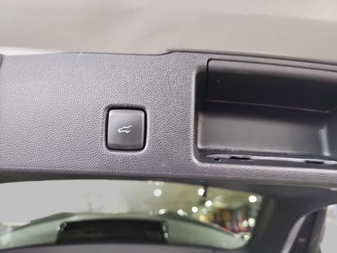 Used 2023 Ford Escape ST-Line AWD/4WD image 17