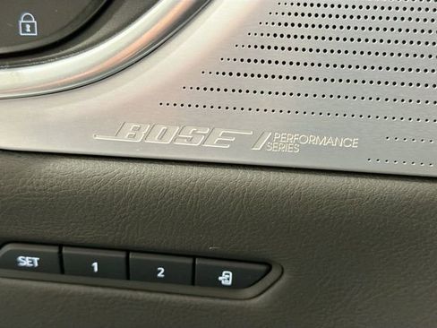 Used 2024 Cadillac XT6 Sport w/ Platinum Package image 18