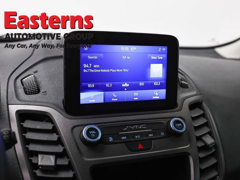 Used 2022 Ford Transit Connect XLT FWD image 18