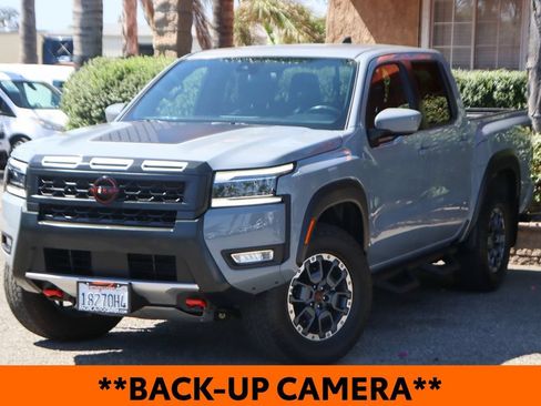 Used 2025 Nissan Frontier PRO-4X w/ Black Accent Package AWD/4WD image 4