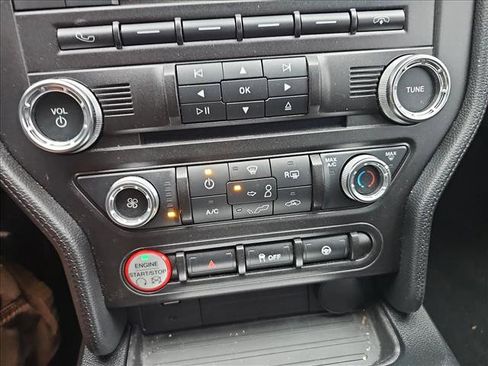 Used 2017 Ford Mustang GT image 22