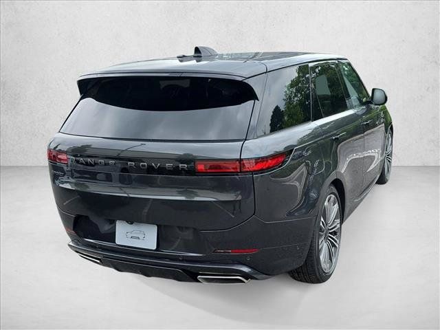 New 2026 Land Rover Range Rover Sport Dynamic SE AWD/4WD image 5