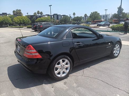 Used 2000 Mercedes-Benz SLK 230 image 8