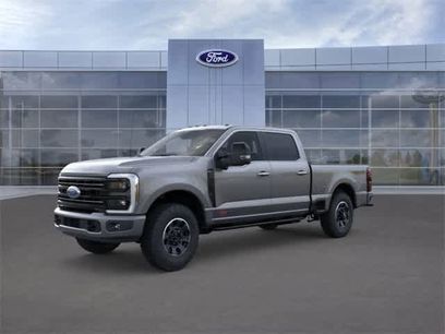 New 2025 Ford F350 Platinum w/ Tremor Off-Road Package