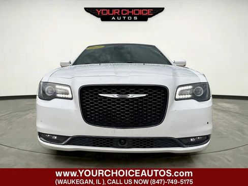 Used 2015 Chrysler 300 S w/ 300S Premium Group RWD image 8