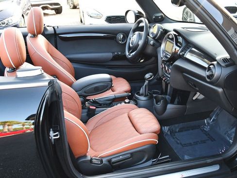 Used 2018 MINI Cooper S image 59