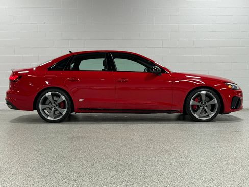 Used 2024 Audi A4 2.0T Premium Plus AWD/4WD image 5