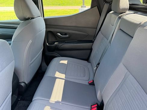 Used 2022 Hyundai Santa Cruz SEL w/ Activity Package AWD/4WD image 11
