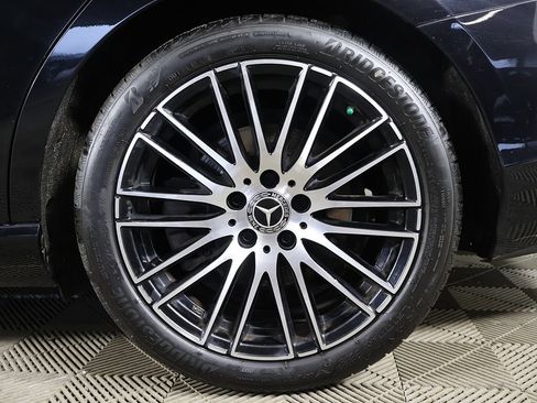 Used 2023 Mercedes-Benz C 300 4MATIC Sedan w/ Exclusive Trim Package image 21