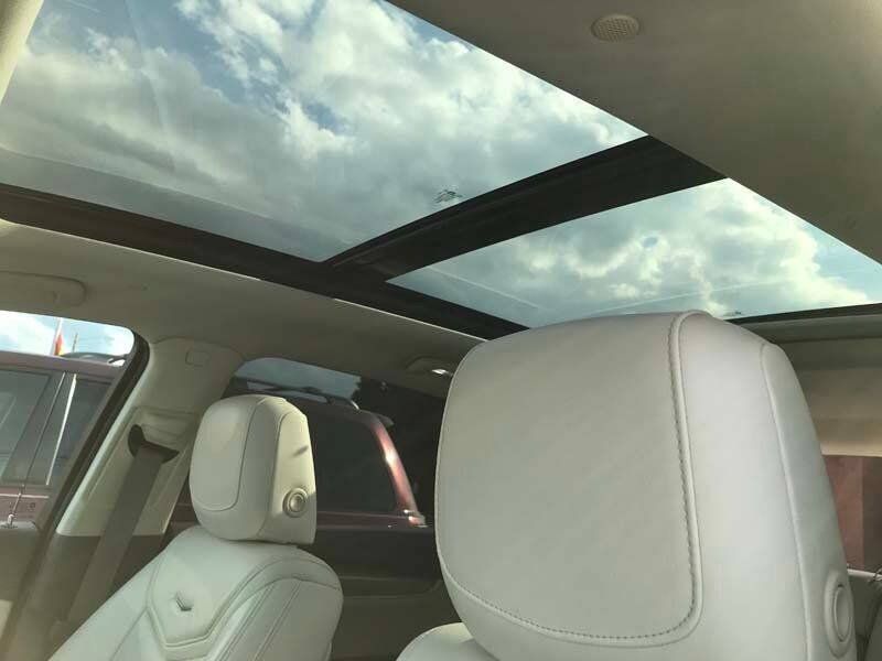 Used 2017 Cadillac XT5 Premium Luxury w/ Driver Assist Package AWD/4WD image 24