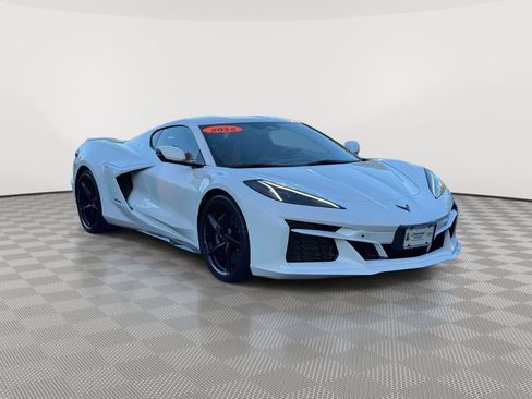 Used 2025 Chevrolet Corvette E-Ray AWD/4WD image 1