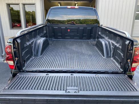Used 2004 Chevrolet Silverado 1500 4x4 Extended Cab w/ Z71 Convenience Package 2 image 10