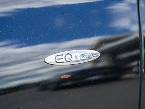 New 2025 Mercedes-Benz GLC 350e 4MATIC image 15