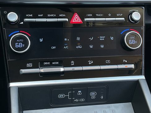 Used 2025 Hyundai Santa Fe SEL image 39