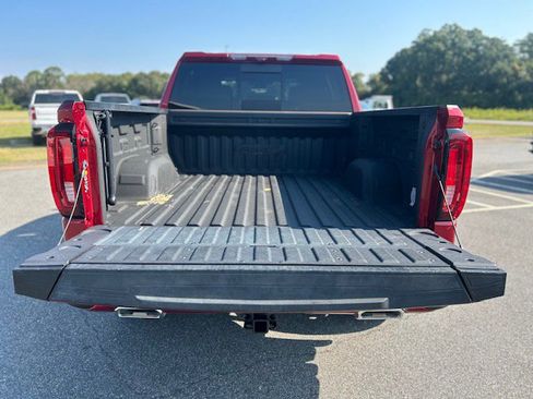 Used 2024 GMC Sierra 1500 AT4 w/ Technology Package image 12