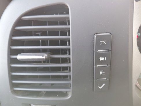 Used 2011 Chevrolet Silverado 1500 LT w/ All-Star Edition image 35