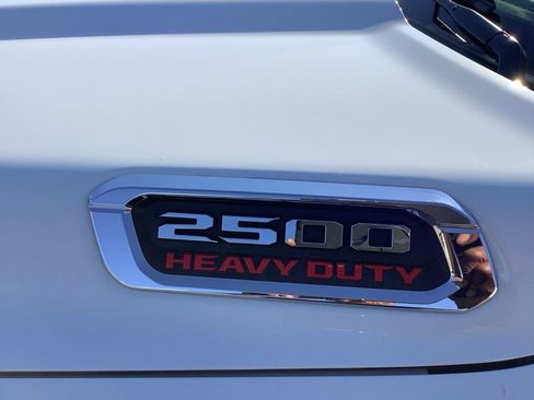 New 2026 RAM 2500 Laramie w/ Towing Technology Group image 12