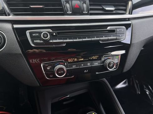 Used 2018 BMW X1 xDrive28i AWD/4WD image 24