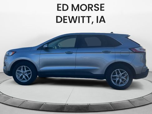 Used 2022 Ford Edge SEL image 2