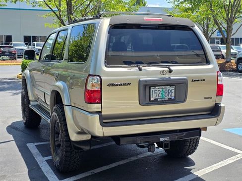 Used 2001 Toyota 4Runner Limited AWD/4WD image 7