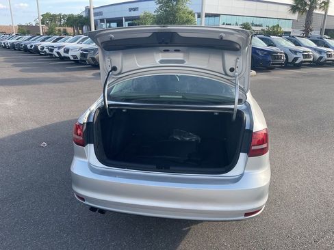 Used 2016 Volkswagen Jetta S FWD image 25