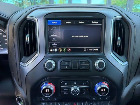 Used 2021 GMC Sierra 3500 Denali w/ Denali Ultimate Package AWD/4WD image 4