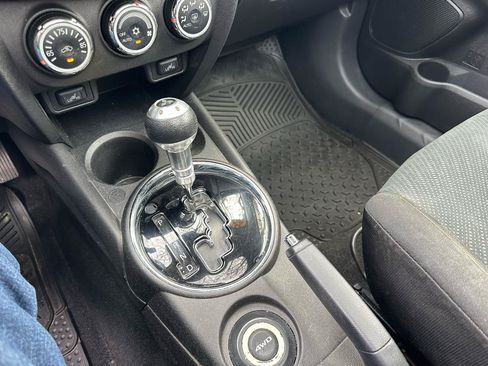 Used 2015 Mitsubishi Outlander Sport SE AWD/4WD image 19