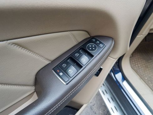 Used 2015 Mercedes-Benz GL 450 4MATIC image 19