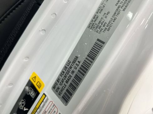 New 2026 Jeep Wrangler Unlimited Rubicon image 27