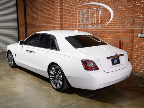 Used 2021 Rolls-Royce Ghost image 7