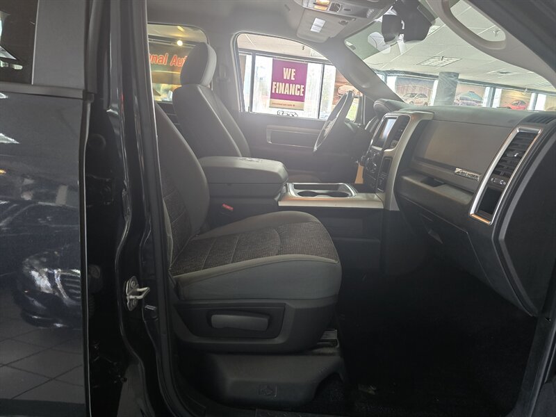 Used 2017 RAM 1500 Big Horn AWD/4WD image 17